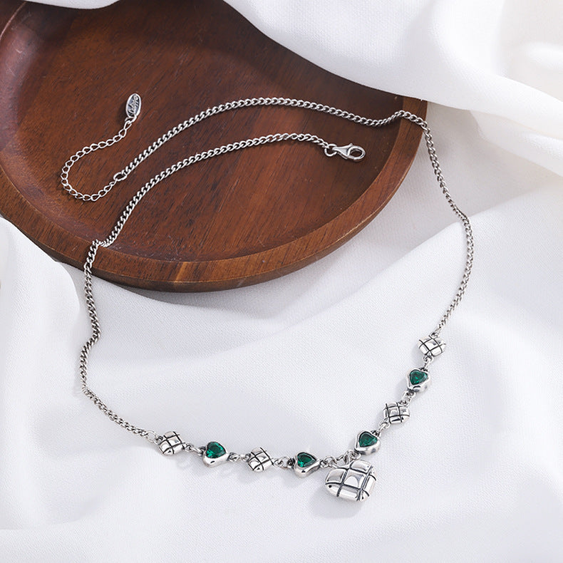 Vert Zirconium Amour Splice Collier Femmes Ins de L'industrie Lourde De Mode Petit Groupe Clavicule Chaîne - Maria B.