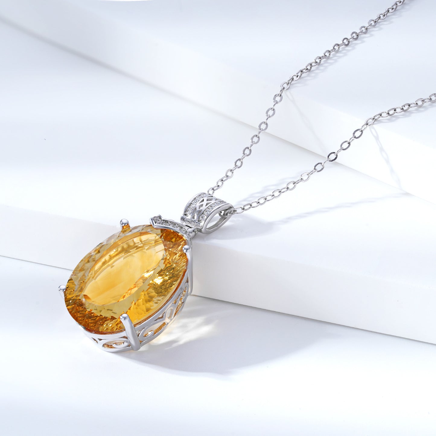 Élégant Naturel Topaze Pendentif De Luxe 925 Femmes Collier En Argent Collier Chaîne Jour de Valentine Cadeau Pour Petite Amie - Maria B.