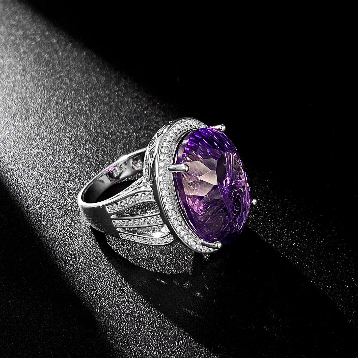 Bague Amy - Argent Sterling 925 Améthyste 20ct et Cristal - Maria B.