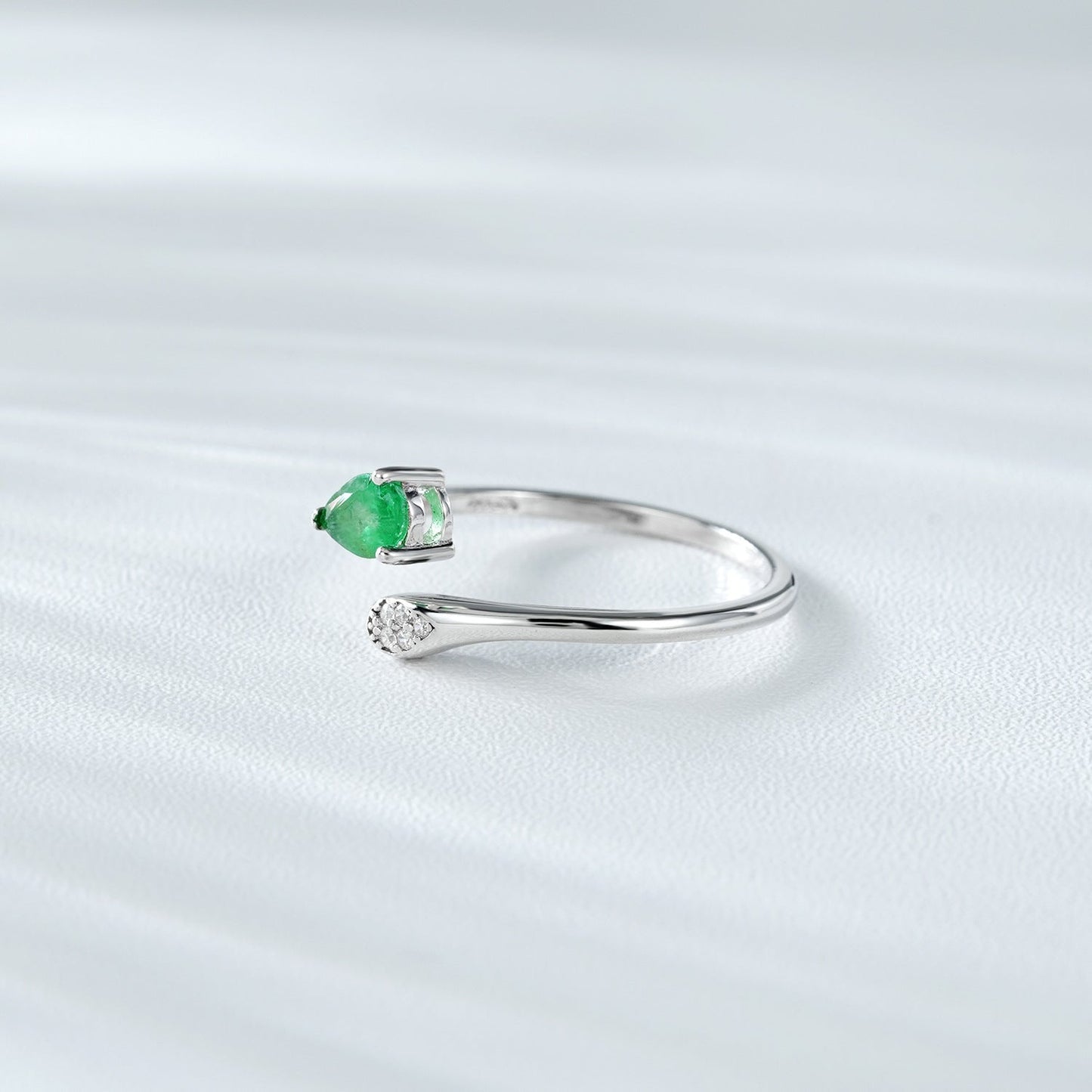 Bague Lola - Émeraude et Argent Sterling 925 - Maria B.