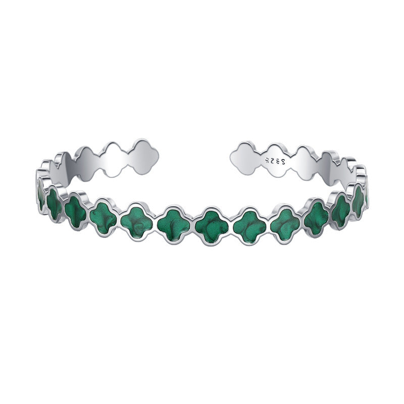 S925 Sterling Argent Quatre Feuille Fleur Quicksand Émail Femelle Réglable À La Mode de Baisse Glaçure Avocat Couleur Bracelet - Maria B.