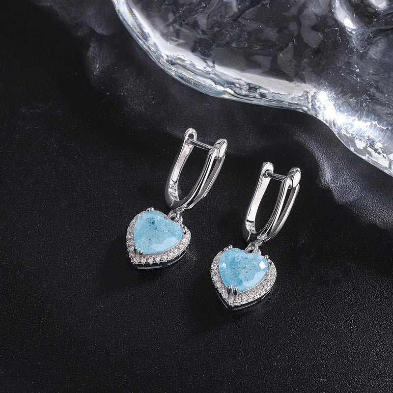 Pierre Amour Boucles D'oreilles Exquis Oreille en Forme de Coeur Fermoirs - Maria B.