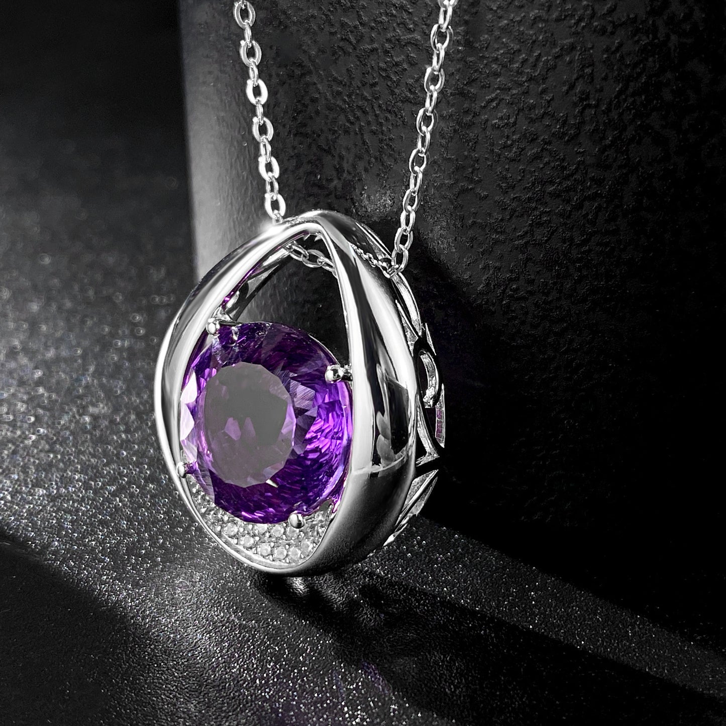 Mode Simple En Forme de Goutte Pendentif Polyvalent Tempérament Améthyste Collier de Femmes 925 Argent - Maria B.