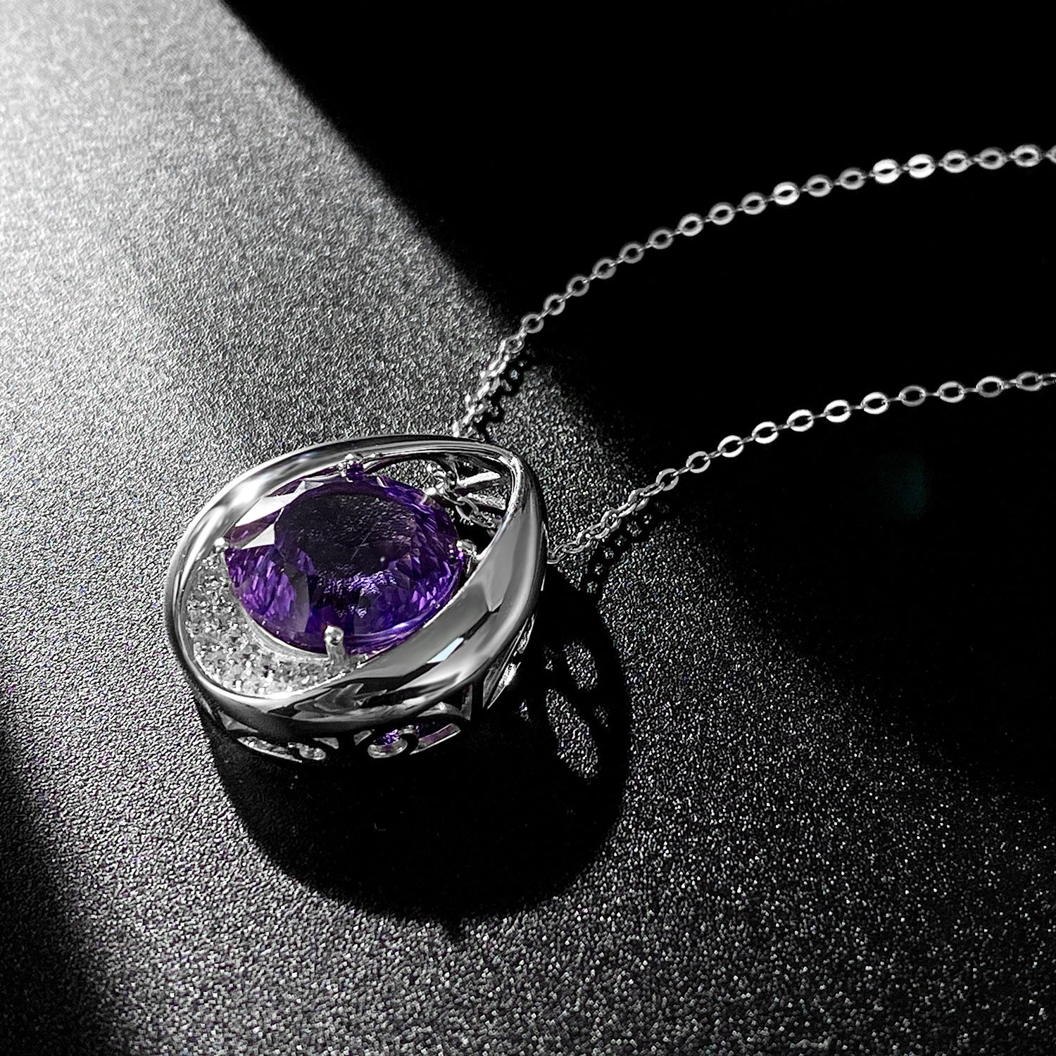 Mode Simple En Forme de Goutte Pendentif Polyvalent Tempérament Améthyste Collier de Femmes 925 Argent - Maria B.