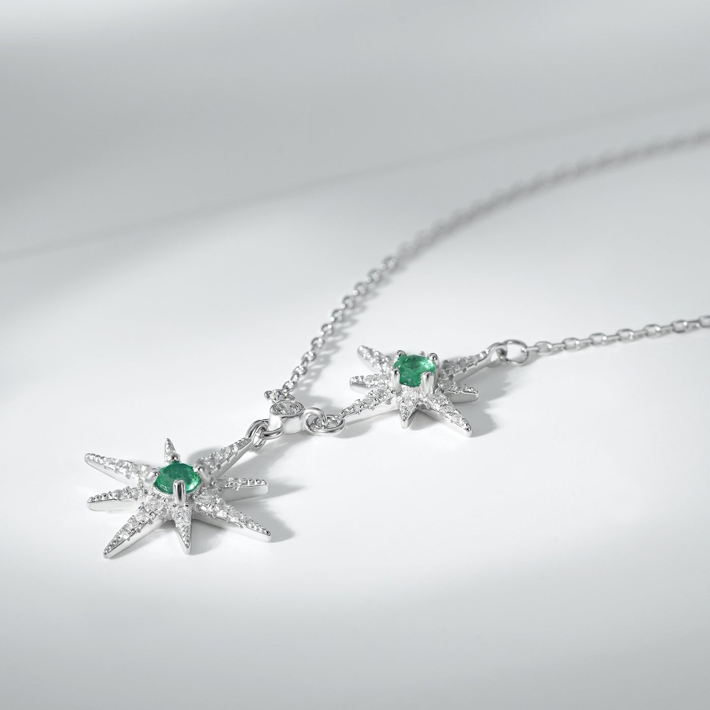 Mode Tendance Étoiles Collier Féminin Charbon Chaîne S925 Argent - Maria B.