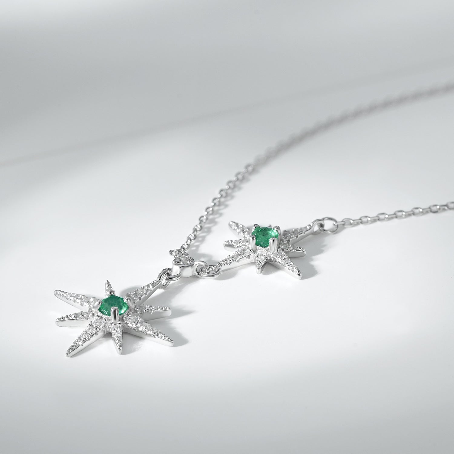 Mode Tendance Étoiles Collier Féminin Charbon Chaîne S925 Argent - Maria B.