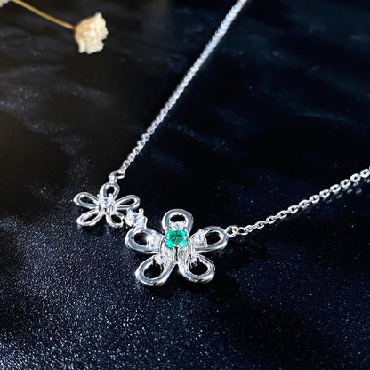 Flower Shaped S925 Silver Necklace Girl's Versatile Collar Chain Grandmother's Emerald Pendant - Maria B.
