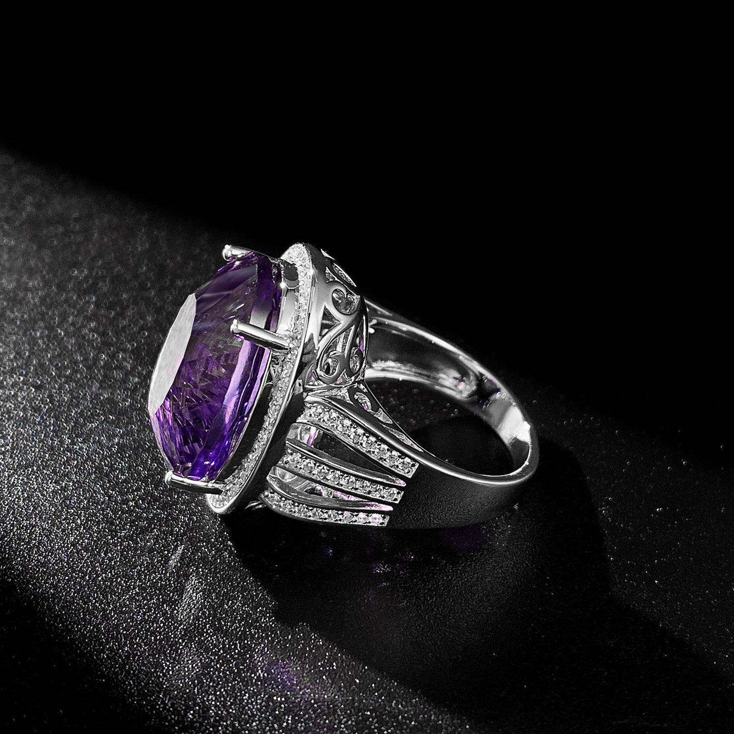 Bague Amy - Argent Sterling 925 Améthyste 20ct et Cristal - Maria B.