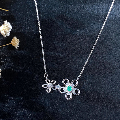 Flower Shaped S925 Silver Necklace Girl's Versatile Collar Chain Grandmother's Emerald Pendant - Maria B.
